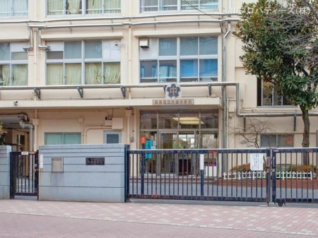 ���ӊ��@���n�旧��򒆊w�Z�@����1200m