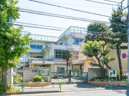 ���ӊ��@���c�J�旧���X�͏��w�Z�@����720m