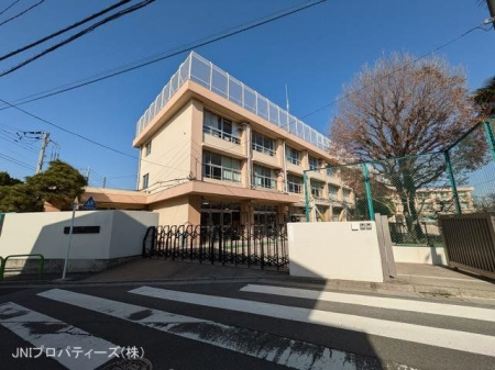 ���ӊ��@���n�旧�삪�u���w�Z�@����920m