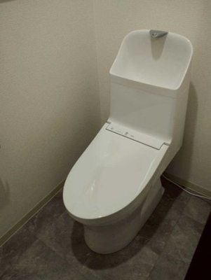 �g�C���@�g�C��