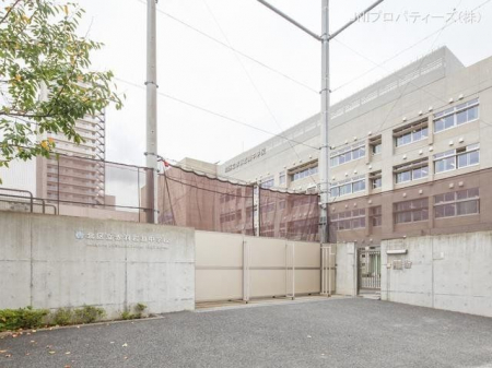 ���ӊ��@�k�旧�ԉH�╣���w�Z�@����1000m