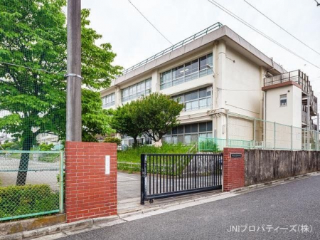 ���ӊ��@���n�旧��򐼏��w�Z�@����700m