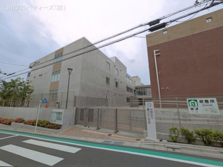 ���ӊ��@����旧��̓m���w�Z�@����400m